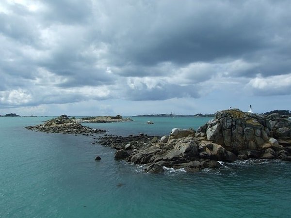 Découvrez les Plus Beaux Campings en Bord de Mer dans le Finistère Nord